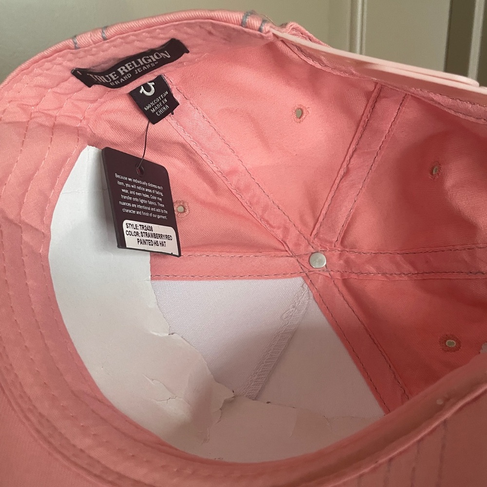 True Religion hat - Picture 4 of 4
